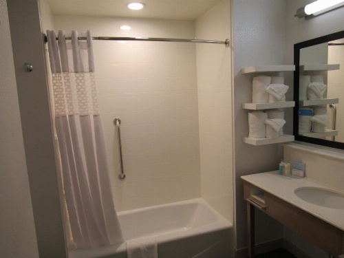 Hampton Inn & Suites San Jose image 16